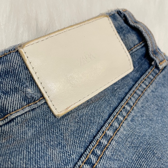 Zara Ripped Denim High Waisted Mom Shorts - Picture 6 of 7